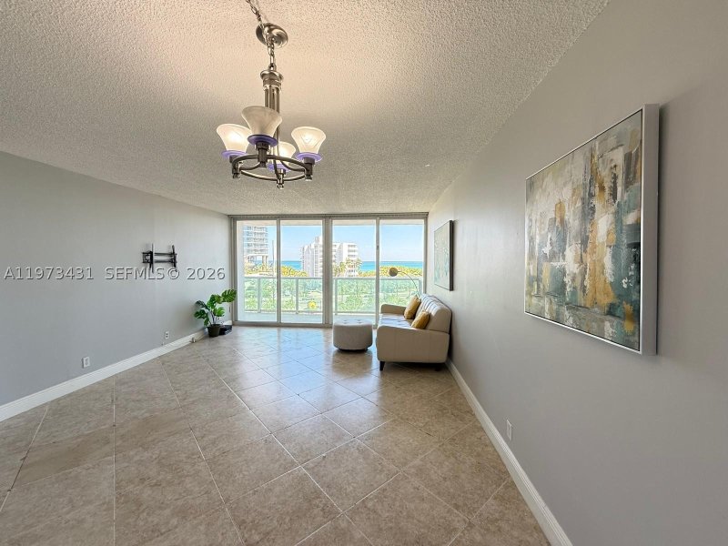 Apartment for rent at Arlen House 610