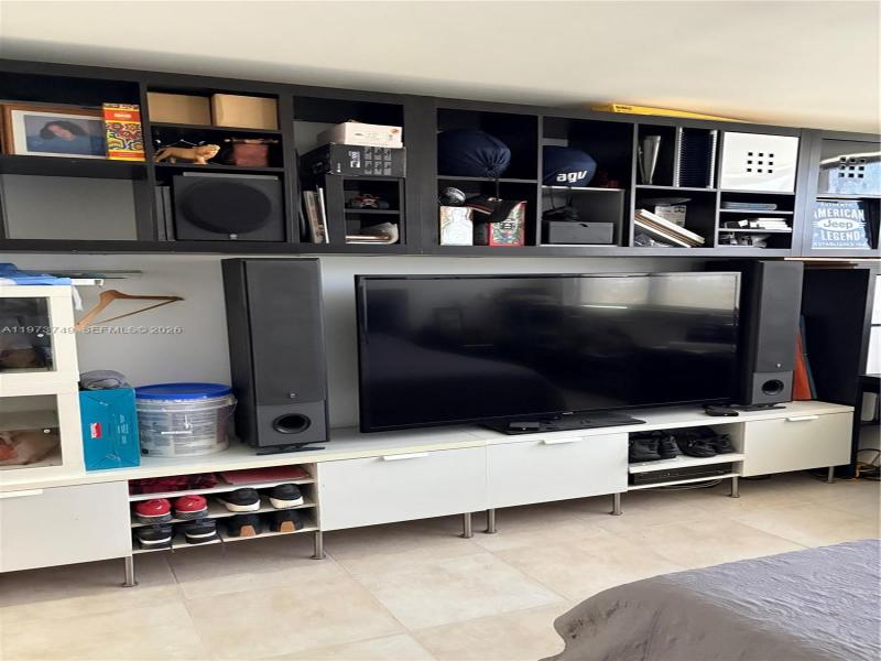 Comprar apartamento en Bayview Towers A1409