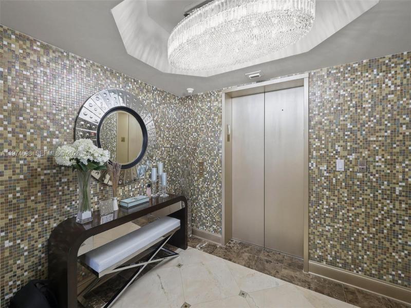 Williams Island 2600 Apt #1006