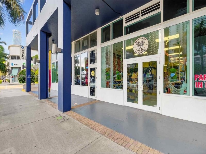 Property photo # 4