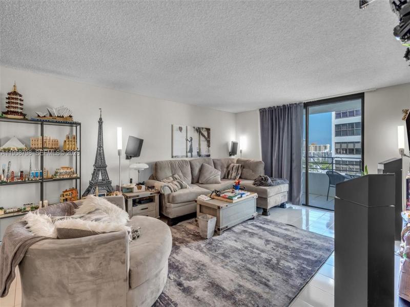 Condo for sale at Olympus Towers 1021