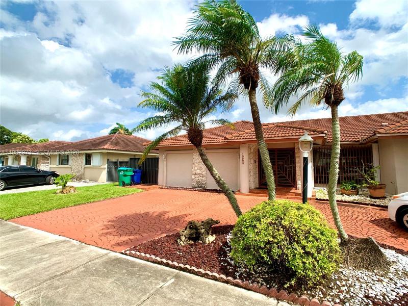 Property photo # 2