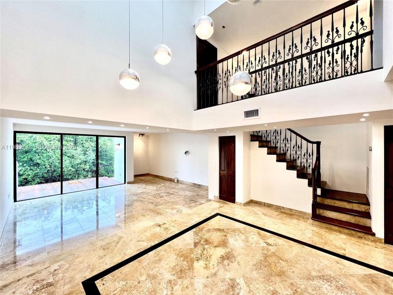 Poinciana Island Apt #505