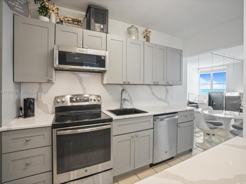 Property photo # 6