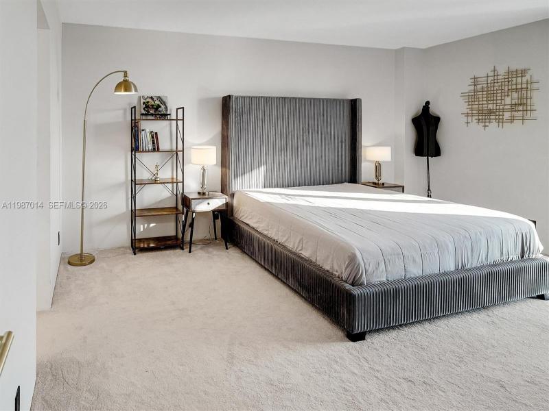 Property photo # 9