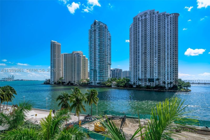 Apartment for rent at Met 1 L-410