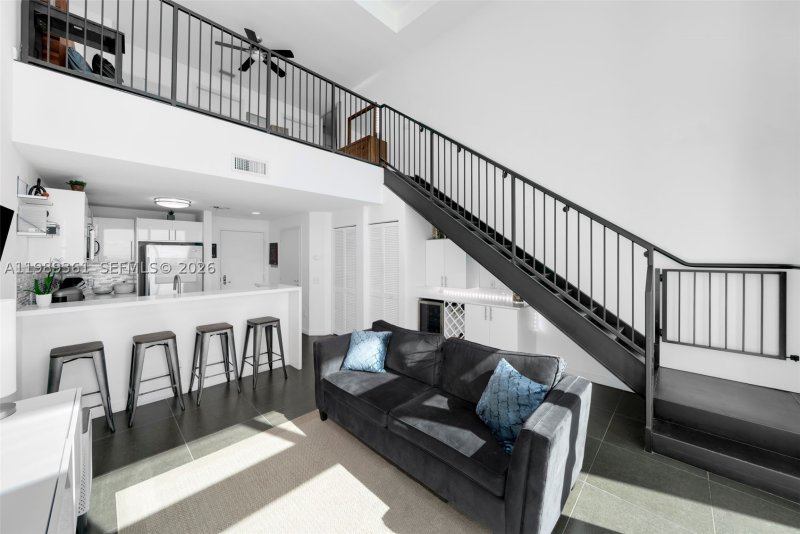 Apartment for rent at Met 1 L-410