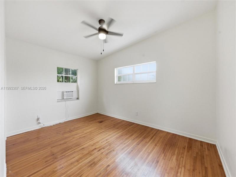 Property photo # 9