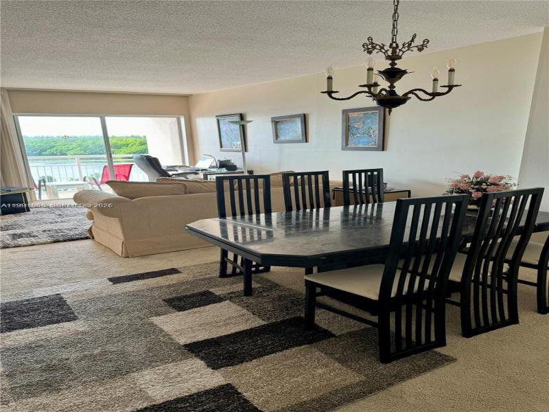 Comprar apartamento en Coastal Towers 609