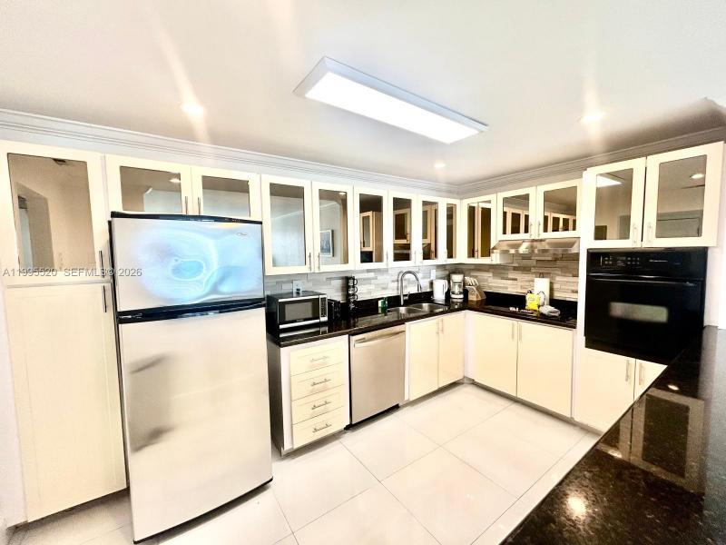 Property photo # 2