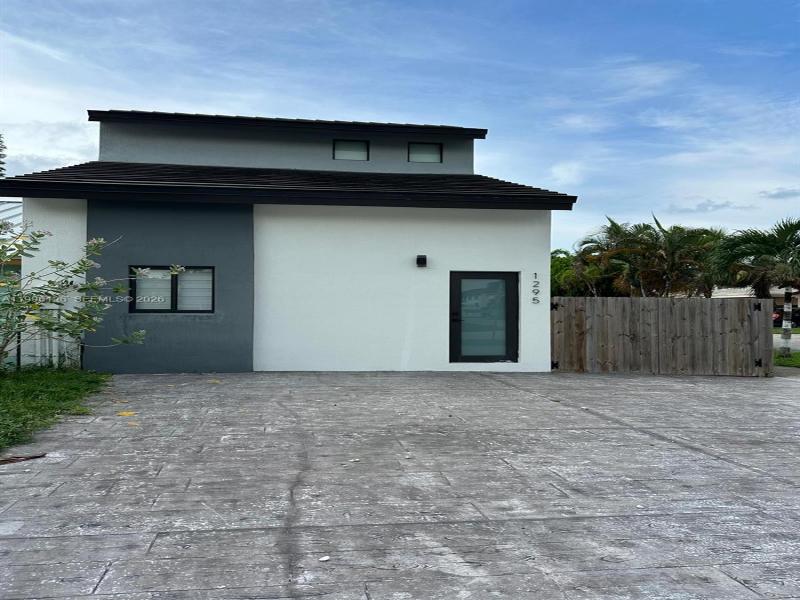 Property photo # 0