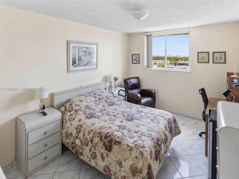 Comprar apartamento en West Bay Plaza 1205