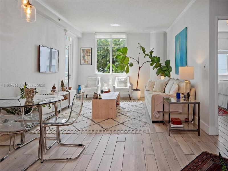 Apartment for rent at The Vistas 303