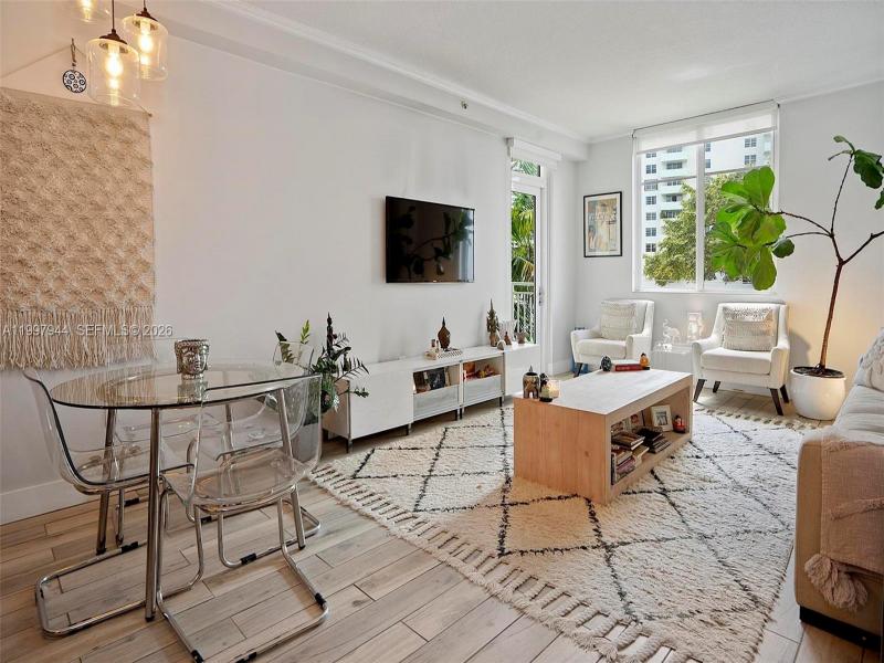 Apartment for rent at The Vistas 303