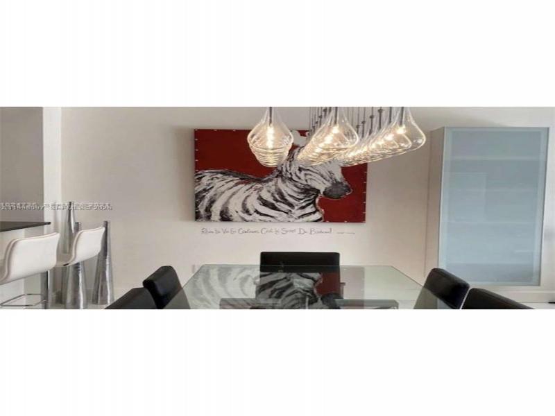 Alquiler de apartamento en Golden Bay Club 605