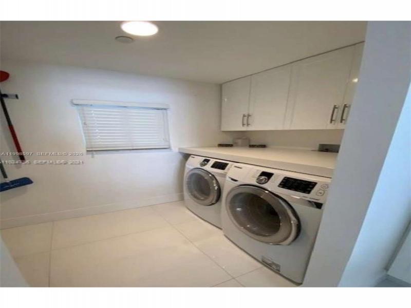 Alquiler de apartamento en Golden Bay Club 605