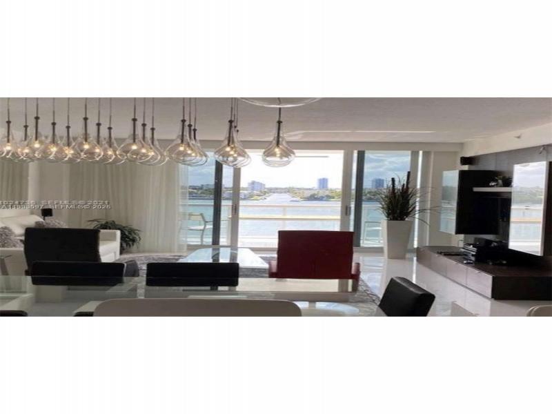 Alquiler de apartamento en Golden Bay Club 605