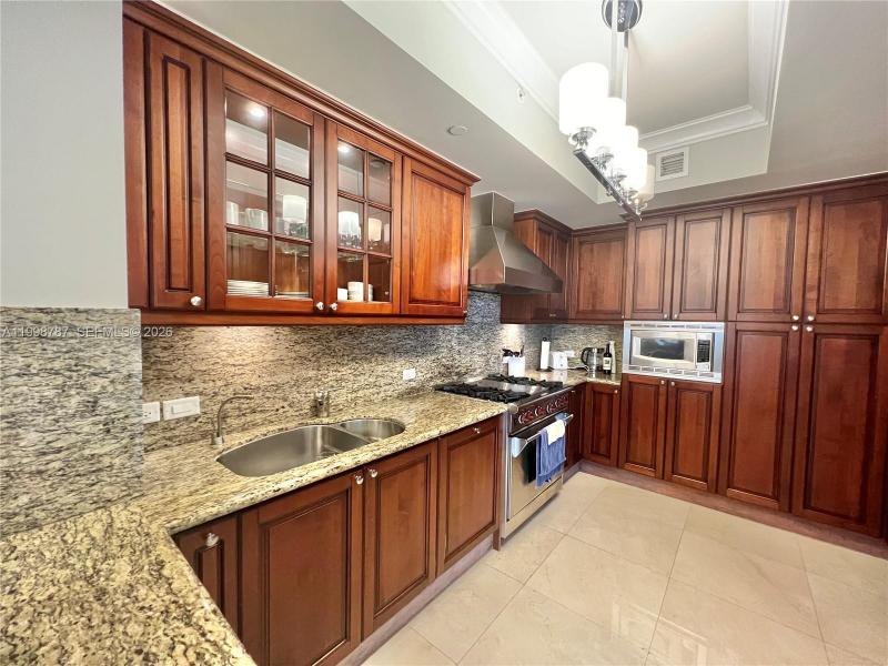 Property photo # 7