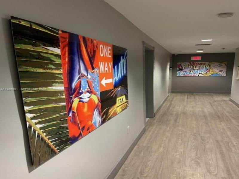 Comprar apartamento en Ocean Walk on South Beach 214