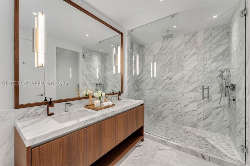 Condo for sale at Una Residences at Brickell 3602