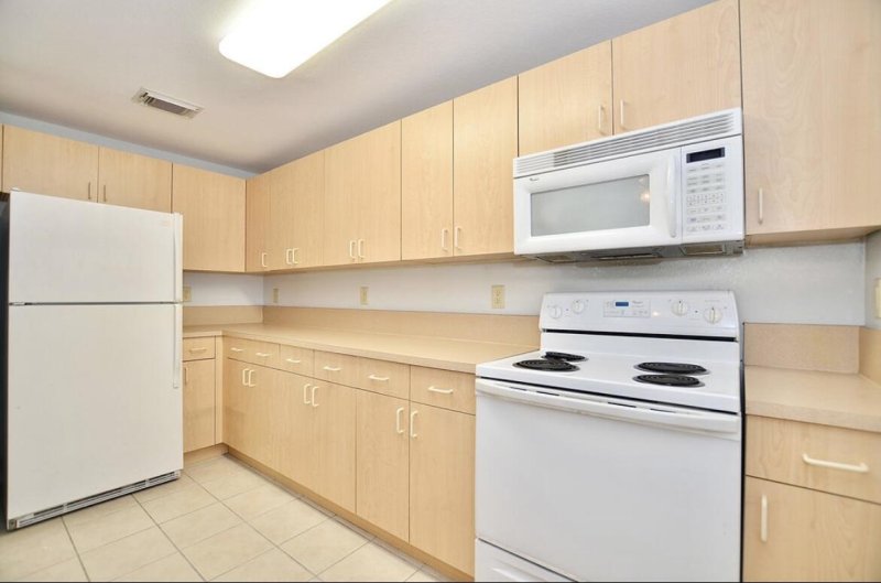 Apartment for rent at The Belmont 8105