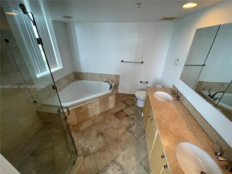 Condo for sale at Duo Condo 2002E