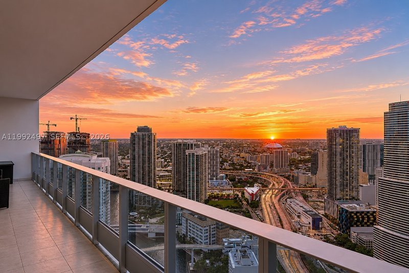 Apartment for rent at Epic Miami 5009