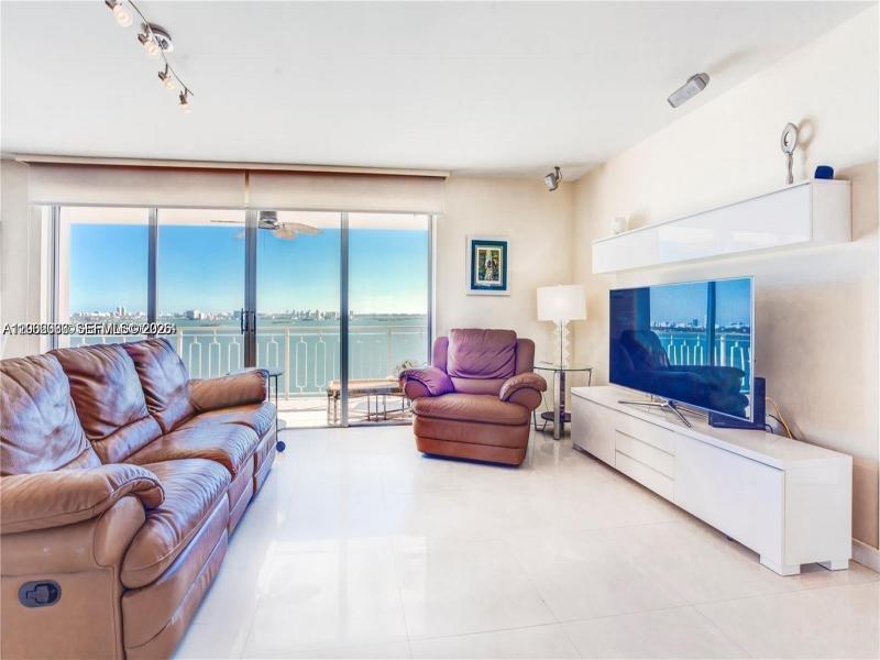 Comprar apartamento en The Jockey Club I 18E