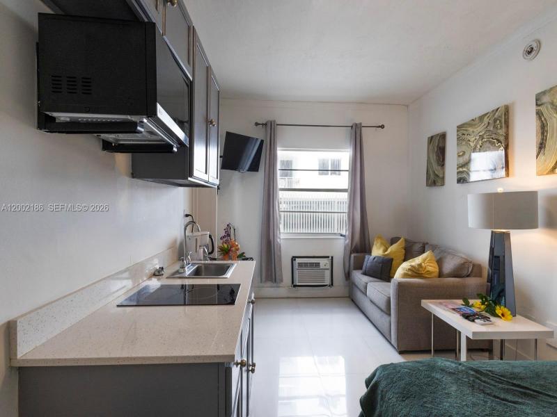 Comprar apartamento en Ocean Walk on South Beach 120