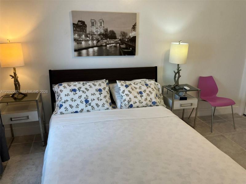 Comprar apartamento en Ocean Walk on South Beach 306