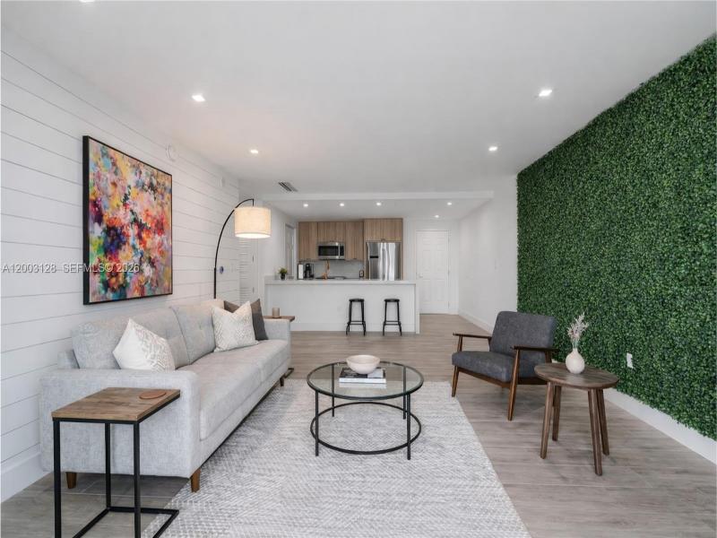 Comprar apartamento en 1300 Ponce 815