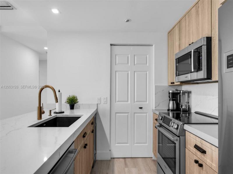 Comprar apartamento en 1300 Ponce 815