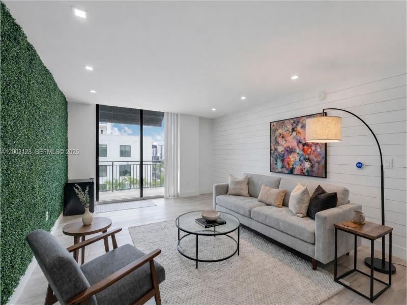 Comprar apartamento en 1300 Ponce 815