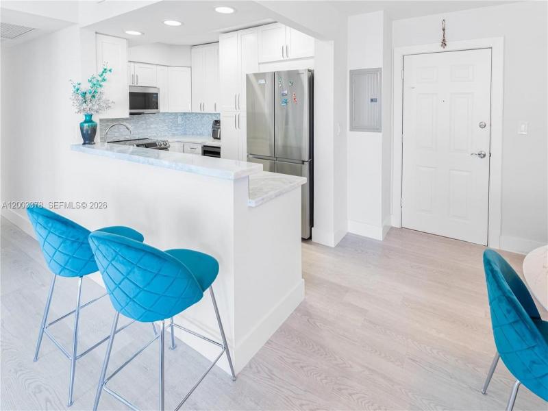 Condo for sale at The Wave Condo 536