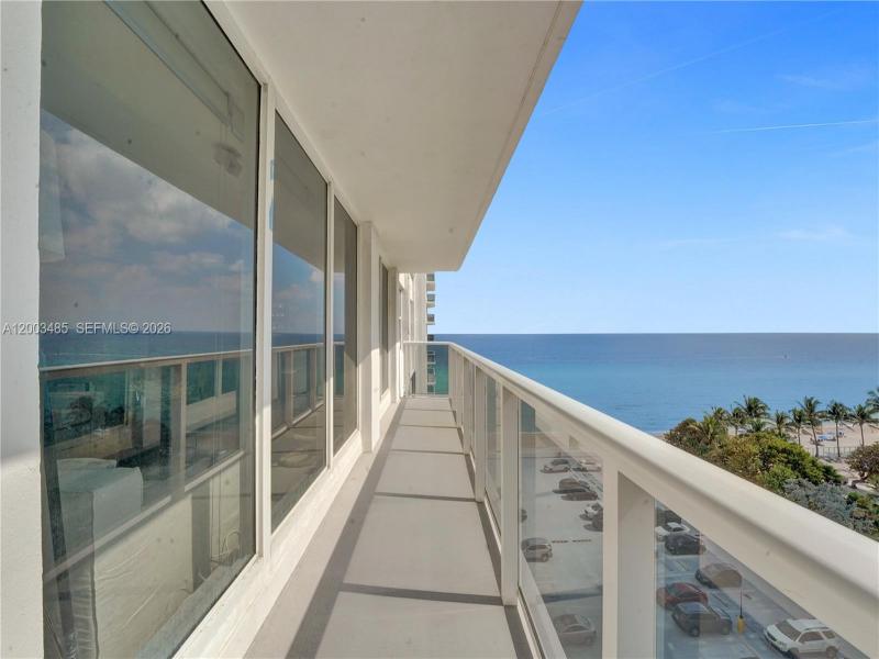 Condo for sale at Aquarius Towers 908S