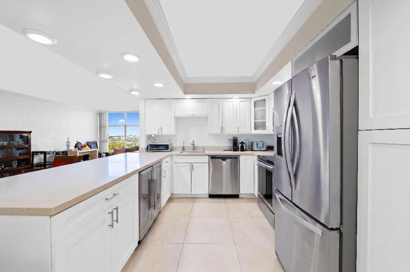 Condo for sale at Towers of Oceanview South 823