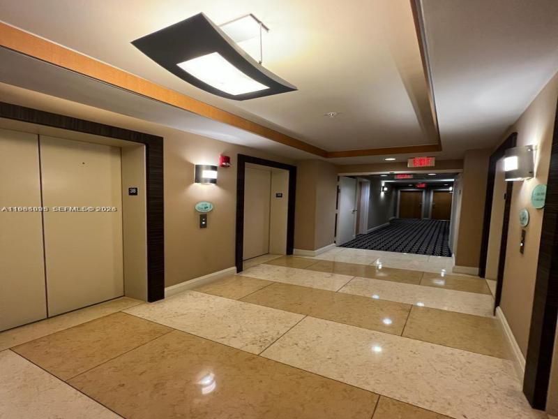 Comprar apartamento en Vizcayne South Tower 3806