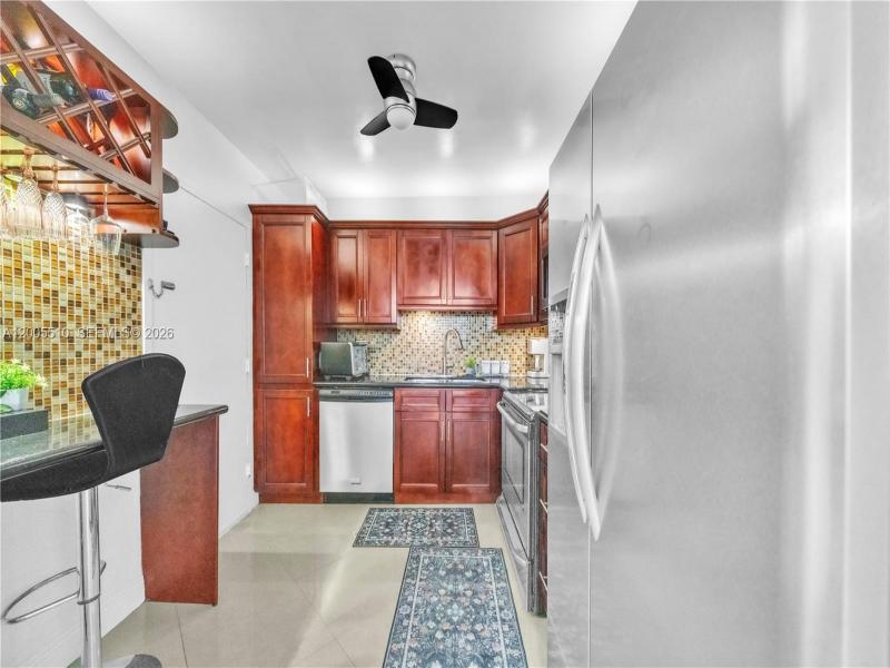 Condo for sale at Sea Air Towers 1220