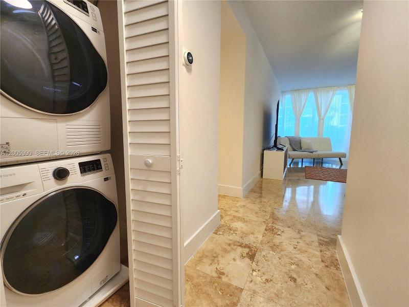 Aluguel de apartamento no Alexander Towers 209