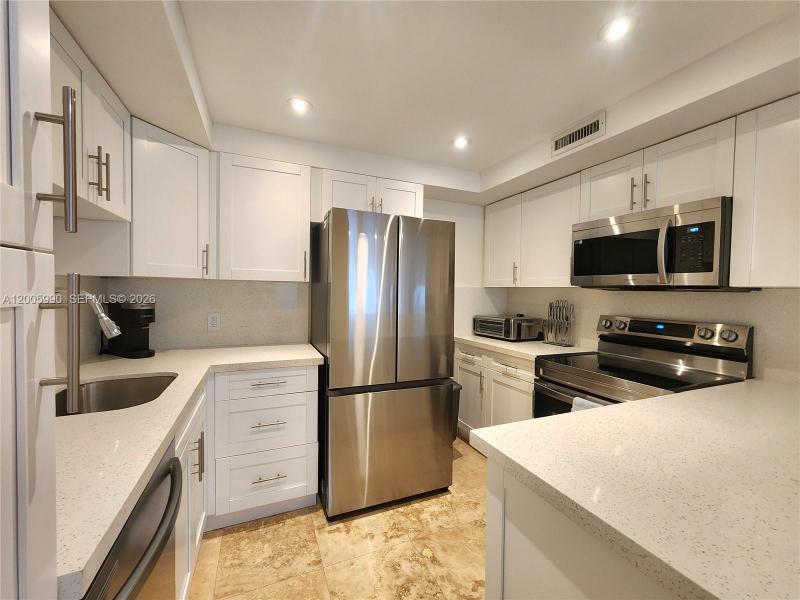 Aluguel de apartamento no Alexander Towers 209