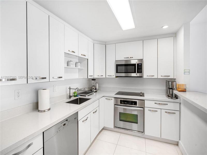 Property photo # 6