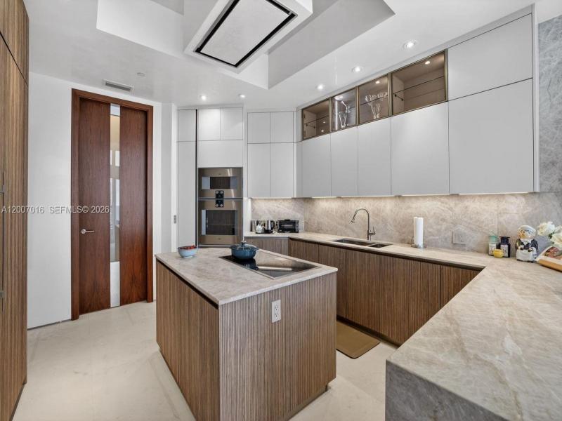 Comprar apartamento en Williams Island 2600 PH-1