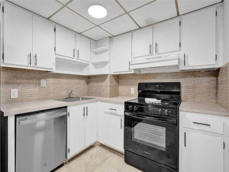 Property photo # 3
