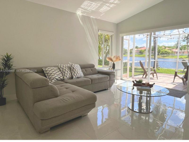 Property photo # 8