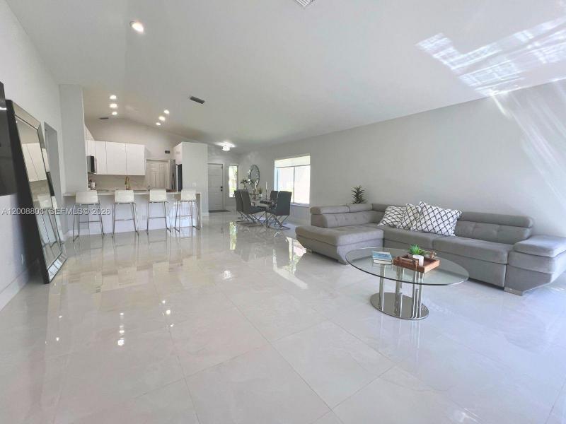 Property photo # 6