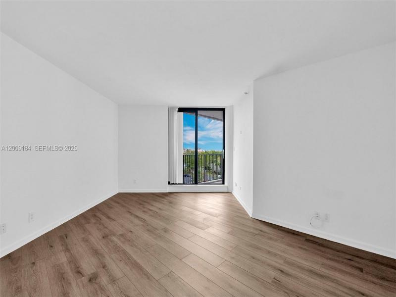 Condo for sale at Anchor Bay Club 305