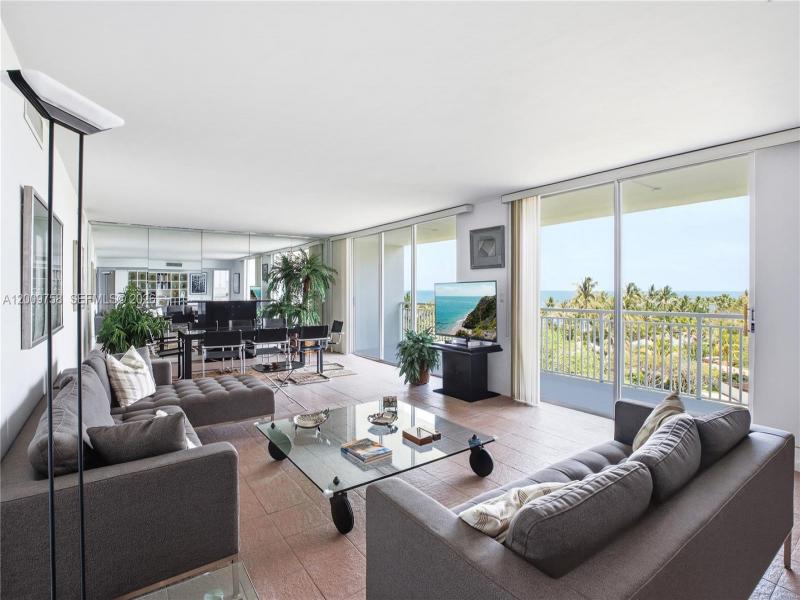 Sands of Key Biscayne Apt #7L