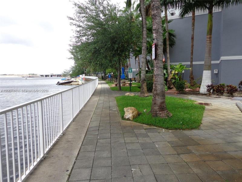 Property photo # 2