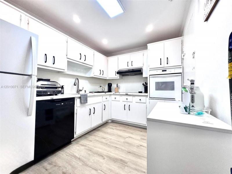 Comprar apartamento en Coastal Towers 1224