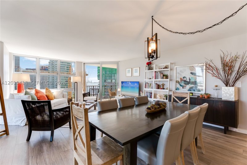 Aluguel de apartamento no Brickell Place B1809